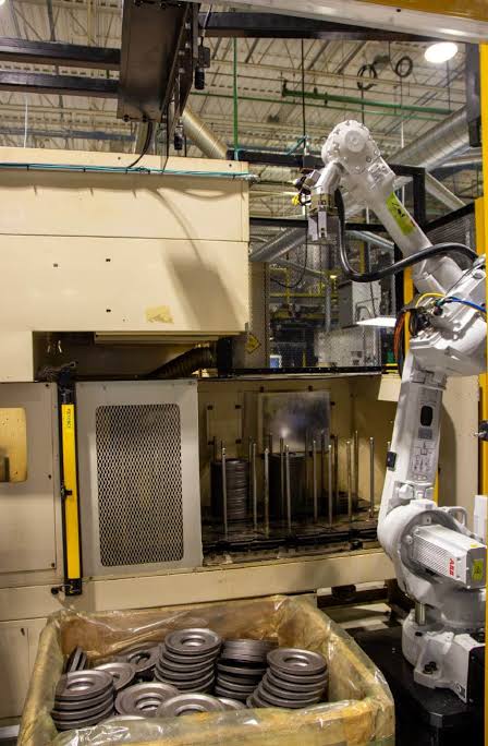 Robotic production cell